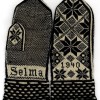rad vintage mittens.