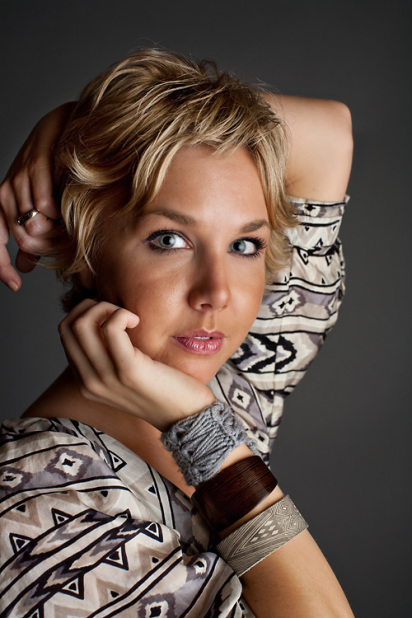 erin loechner headshot