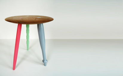 diy 3-legged table diy 3-legged table